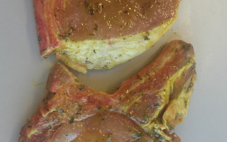 côte de porc 2 tranches marinade thym citron 400 grs