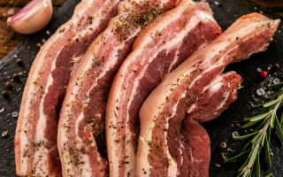 POITRINE DE PORC AUX HERBES DE PROVENCE