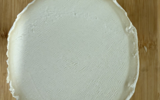 Bûche de chèvre mélusine