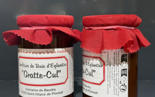 CONFITURE DE BAIE EGLANTIER  GRATTE CUL 370GR